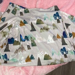 Mountain car seat/nursing cover